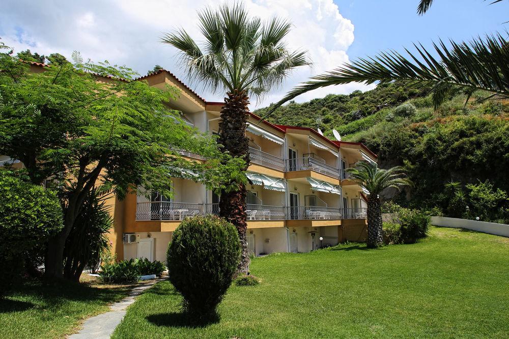 Alexandrina Apartment Mola Kalyva Exterior photo